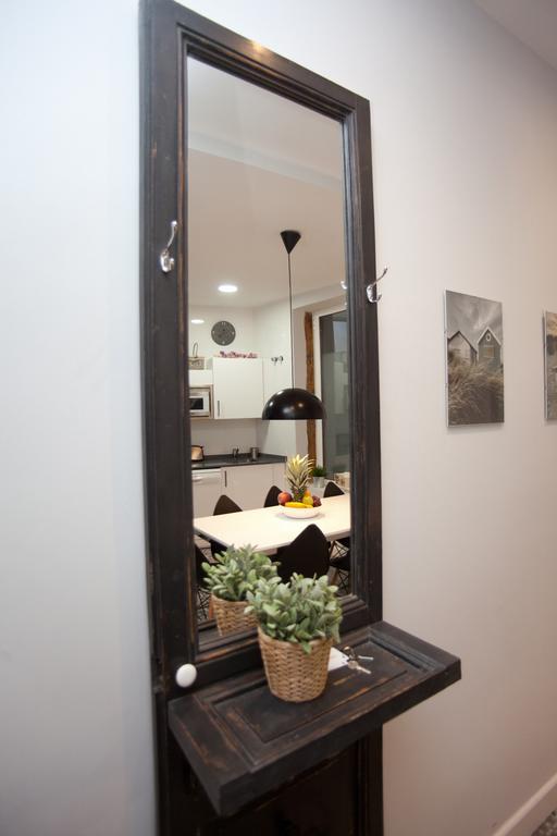 Sol Gran Via Apartment Madrid Exterior photo