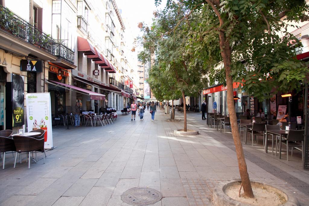 Sol Gran Via Apartment Madrid Exterior photo